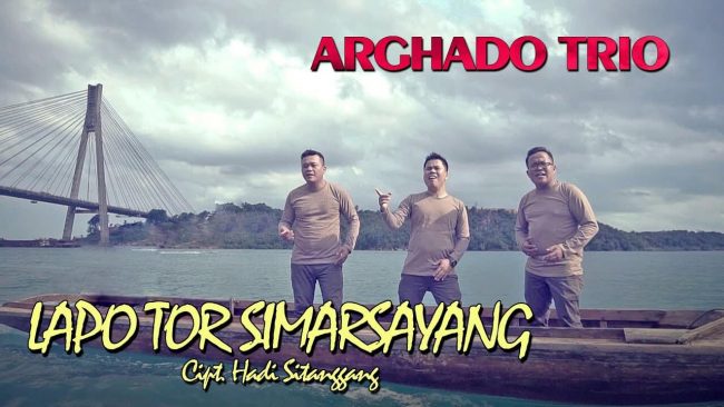 Lapo Tor Simarsayang